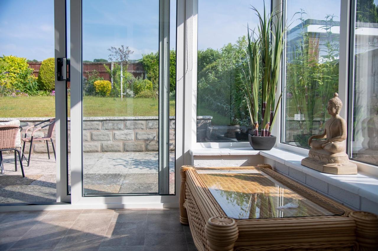 The Oaks Villa Prestatyn Exterior photo