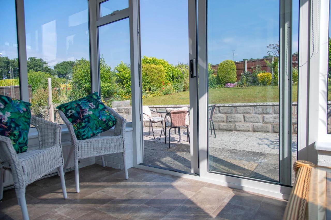 The Oaks Villa Prestatyn Exterior photo