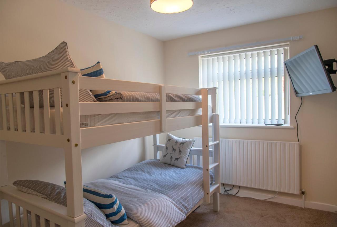 The Oaks Villa Prestatyn Exterior photo